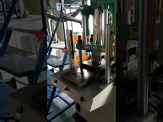 Mesin Injeksi 85 Ton untuk Cetakan Sandal, Pen, Cover HP, dan Kaca - Teknologi Mold Presisi