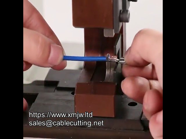 Mesin Crimping Terminal Otomatis Presisi 2 Ton dengan Sertifikasi CE untuk Konektor Harness Kabel dan Lug