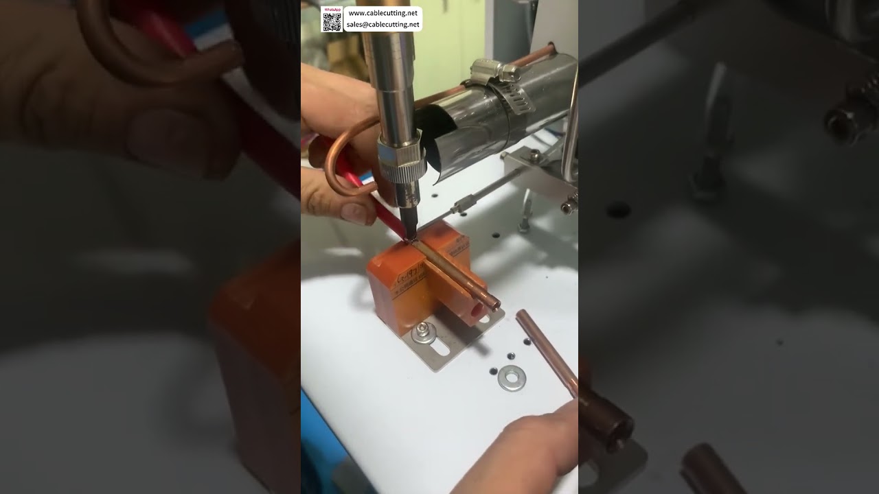 Mesin Solder Semi Otomatis Kawat Silikon 8 Gauge ke Tabung Tembaga Alat Las Presisi - Celana Pendek
