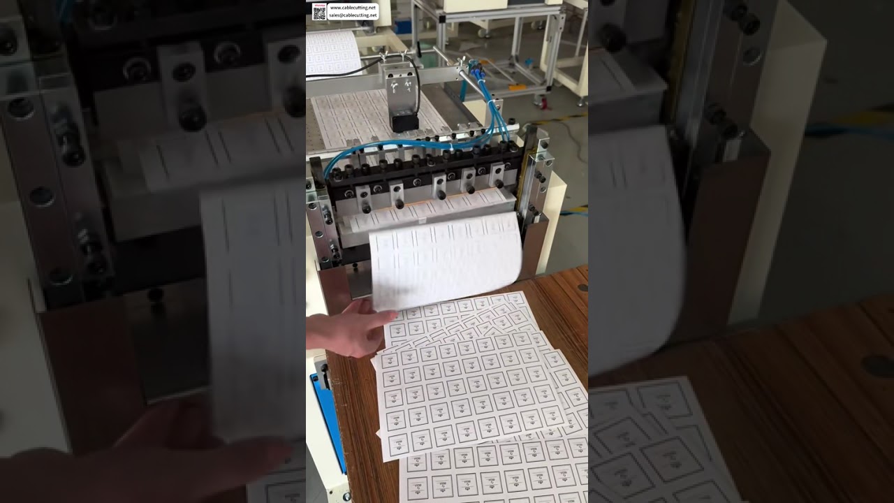 Mesin Pemotong Stiker Transversal Full Half Cut dengan Proses Roll Pelacak Warna