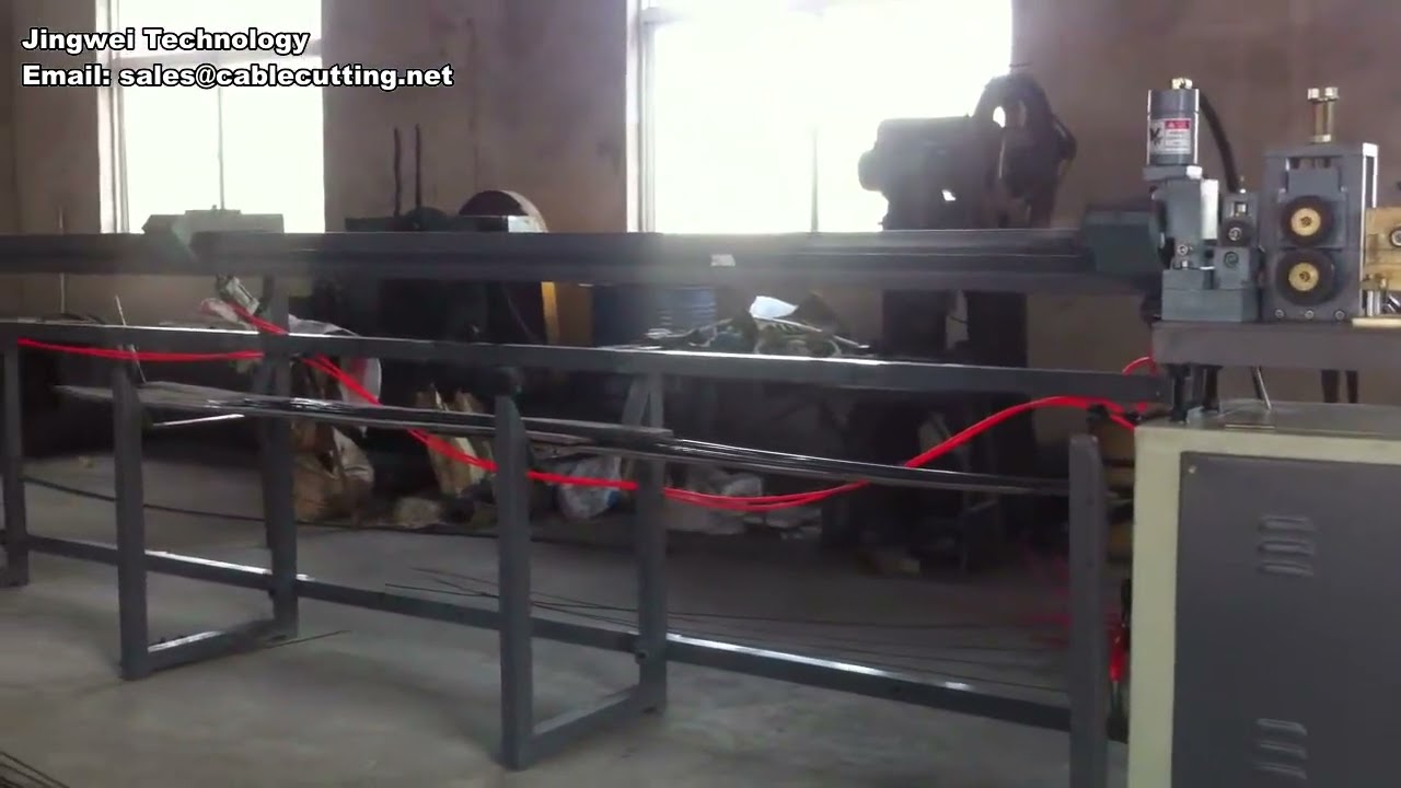 Mesin Pembentuk Logam Otomatis Servo Hidrolik 4 Stasiun untuk Strip Baja Kustom - Mesin Forming Canggih