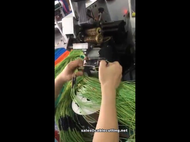 Mesin Pelilit Kabel Harness Kecepatan Tinggi - Mesin Pelilit Sambungan Posisi Tengah