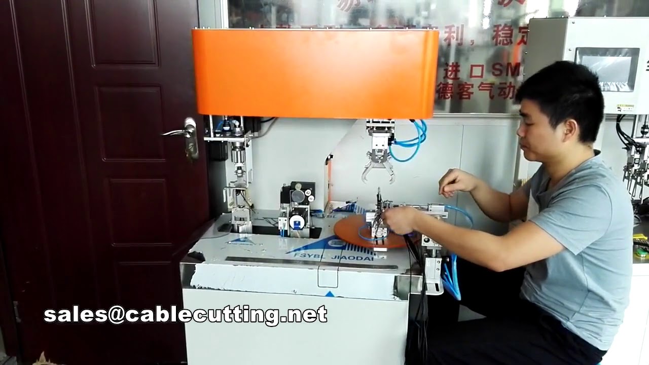 Mesin Gulung Earphone Bentuk Y – Efisien & Presisi Tinggi