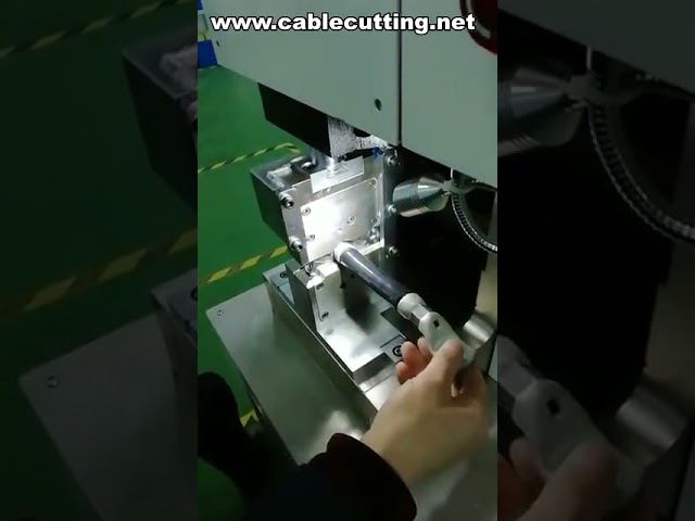Mesin Crimping Konektor Kabel & Fiber Optik - Presisi Tinggi untuk Industri