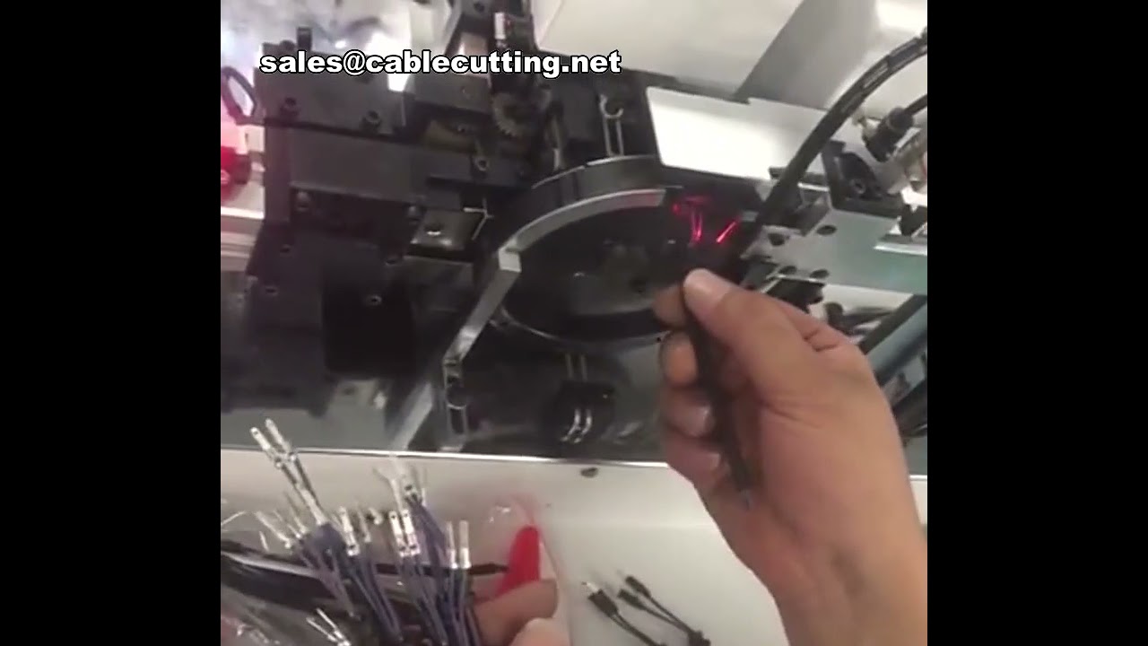 Mesin Heat Shrink Otomatis untuk Pemasangan Tabung Isolasi dan Threading Kabel