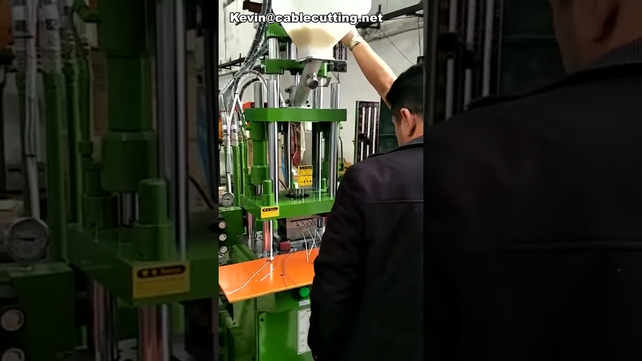 Mesin Injection Molding Vertikal untuk Segel Timah – Presisi Tinggi untuk Otomasi Pabrik
