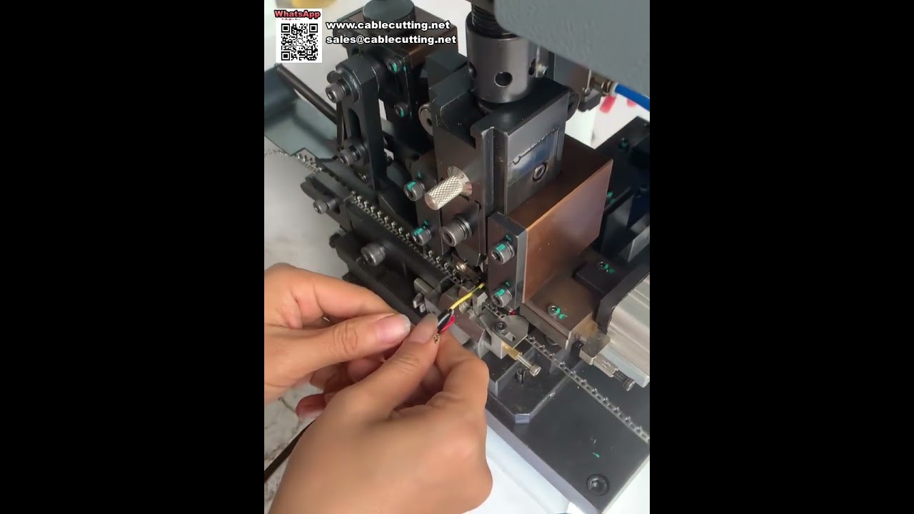 Mesin Pengupasan dan Crimping Kabel Tunggal dengan Pengumpanan Cepat dan Pemrosesan Kabel Inti