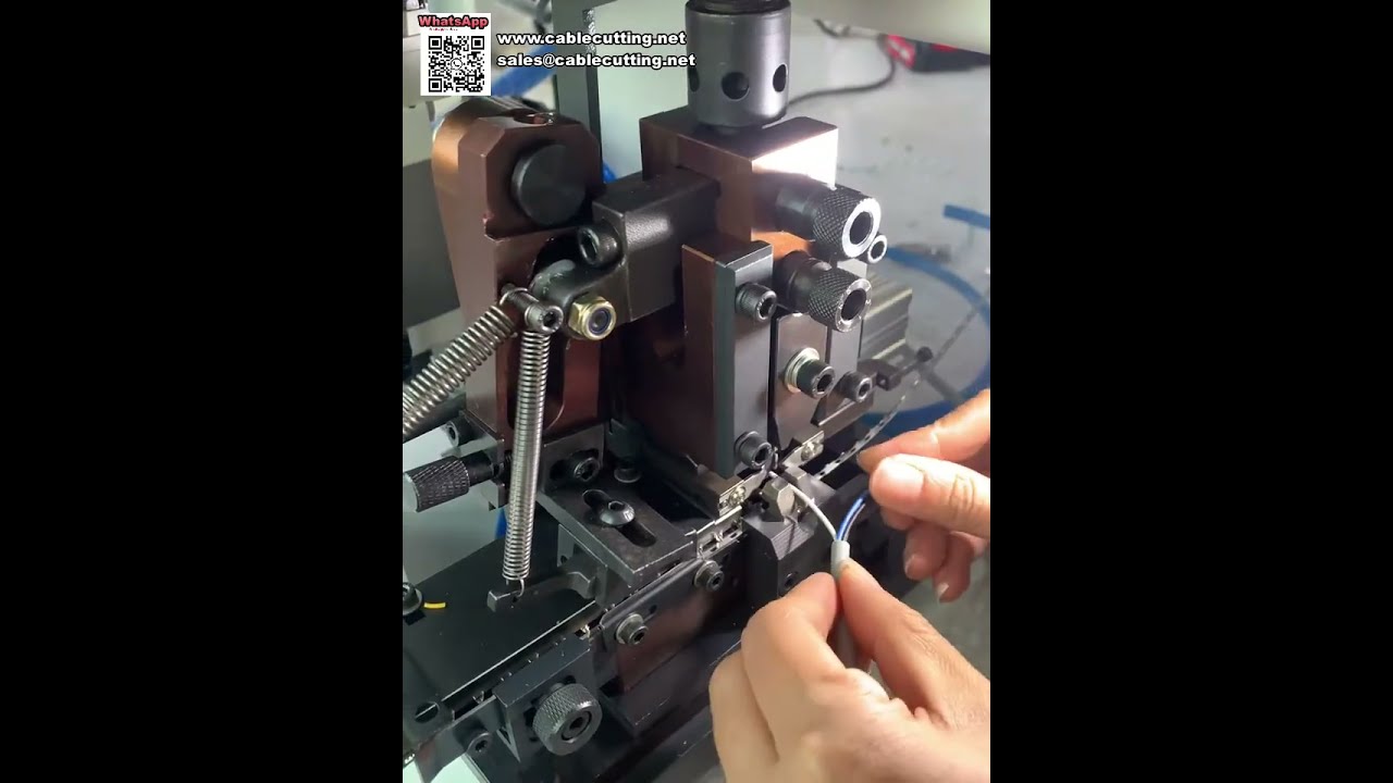 Mesin Pengupas dan Crimping Kabel Inti Tunggal Operasi Satu Klik untuk Pemrosesan Cepat