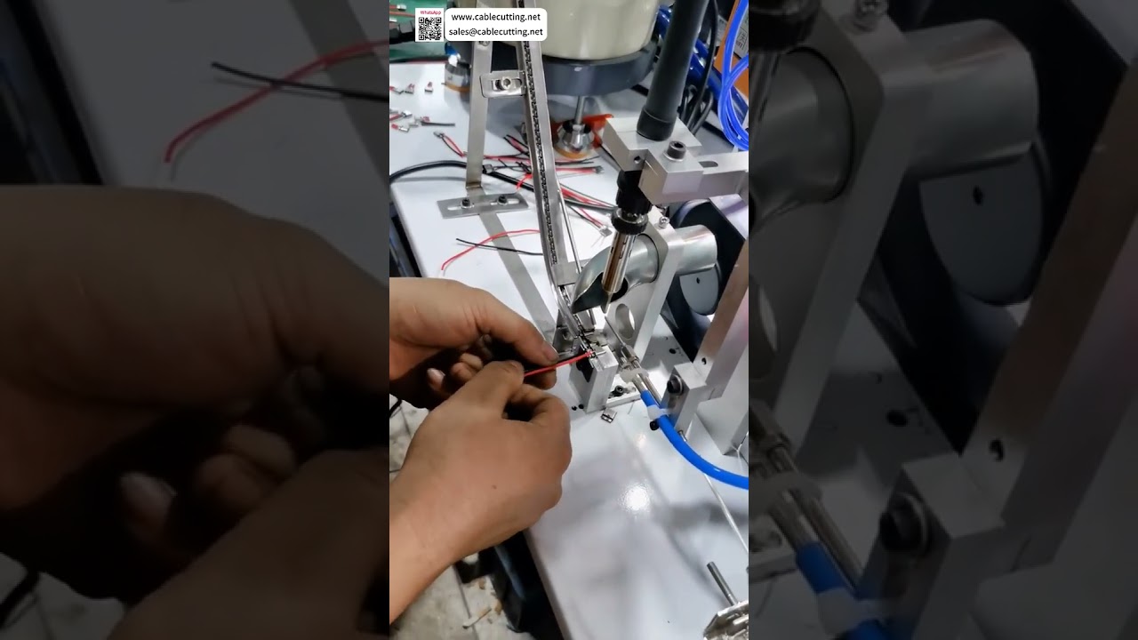 Mesin Solder Semi Otomatis dengan Pengumpan Komponen Otomatis Berbasis Vibratory Bowl, Cukup dengan Menjatuhkan Kawat